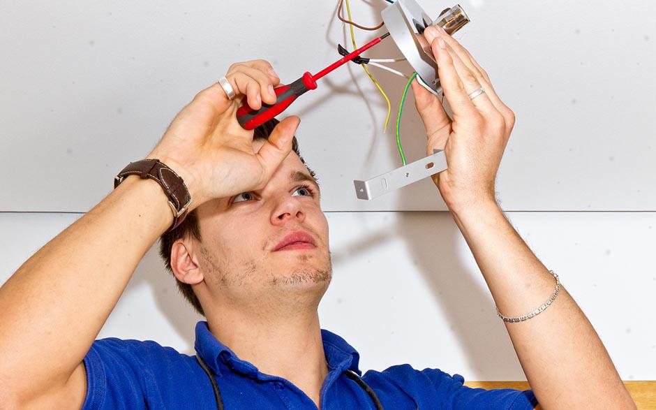 électricité maison Fosses