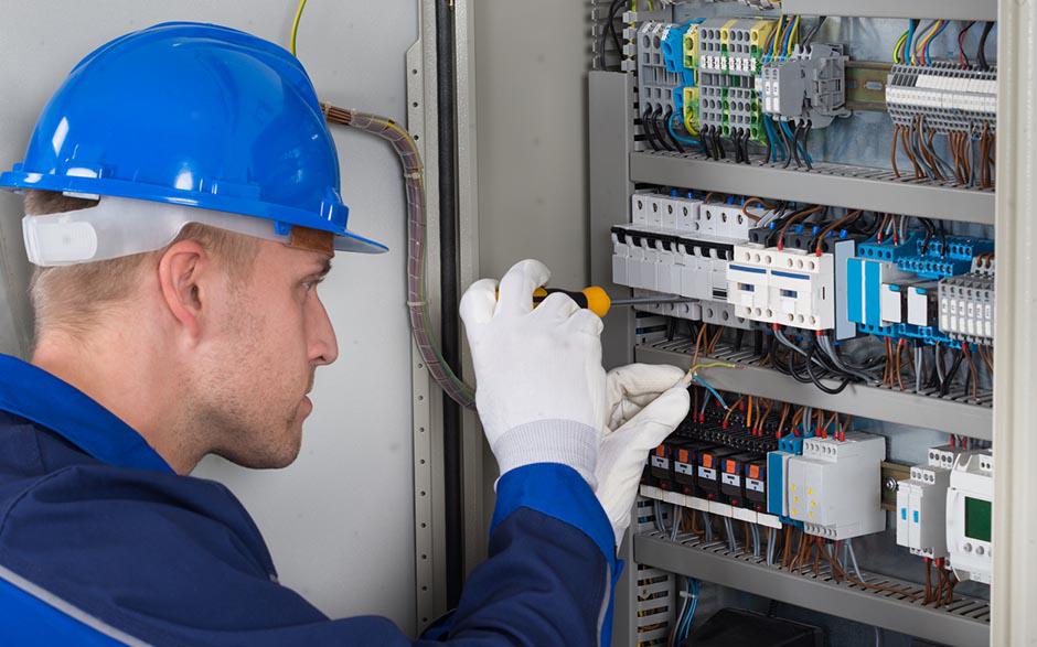 électricien à domicile Rueil-Malmaison
